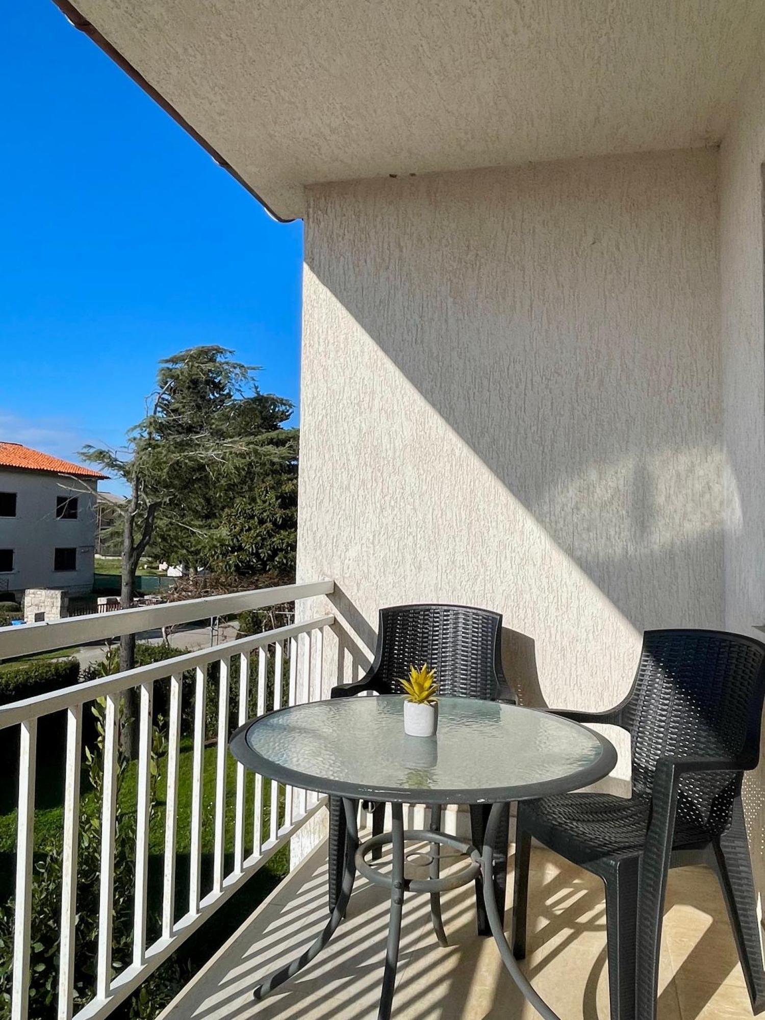 Apartments Valbandon Fažana Eksteriør billede